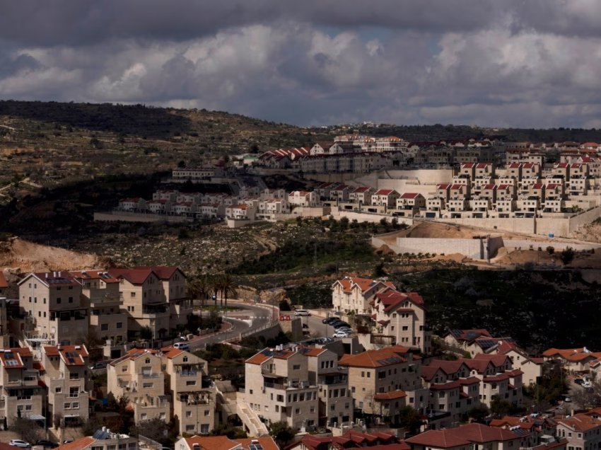 Izraeli do të ndërtojë 5.000 shtëpi të reja për kolonët në Bregun Perëndimor