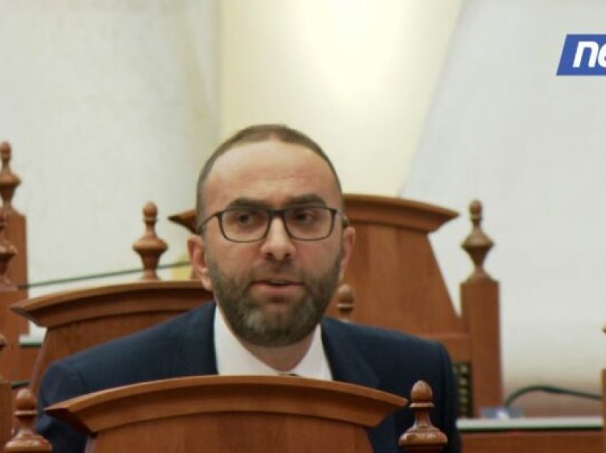 Bardhi “kapet” sërish me Begajn dhe fyen presidentin: Nuk është vetëm një shërbëtor