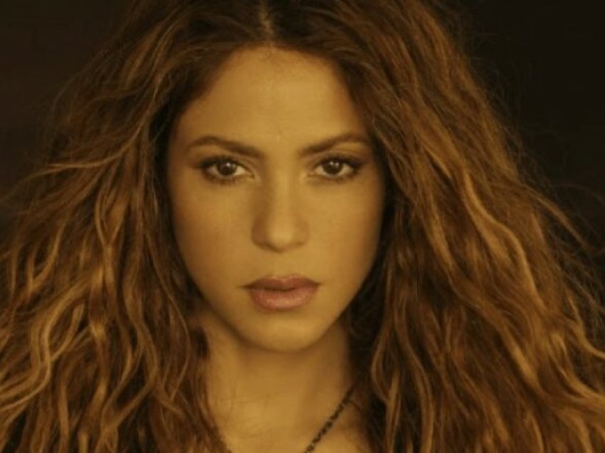 Shakira përkrah komunitetin LGBT, humb ndjekës dhe merr komente të tmerrshme