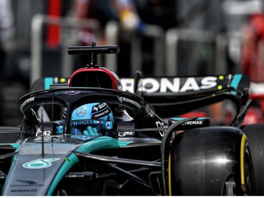 Mercedes dominon me të dy pilotët në Silverstone