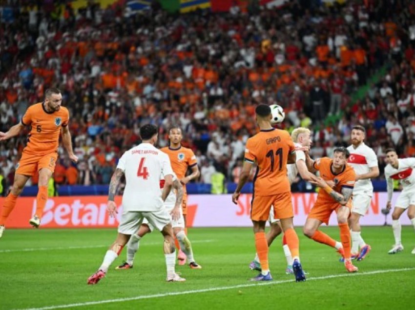 ​Holanda 2:1 Turqia, ky është lojtari i ndeshjes