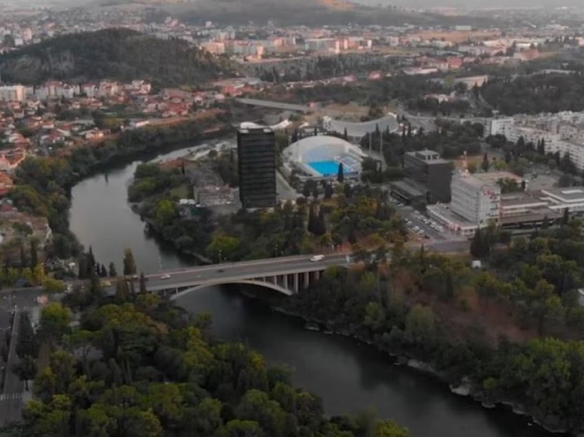  Po afrohet me politikën zyrtare të Beogradit me Moskës, analistët: Veprimet e Qeverisë rrezikojnë të ardhmen e Malit të Zi