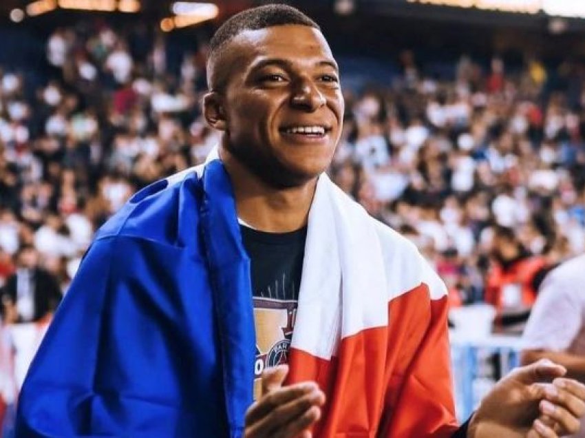 Legjenda franceze: Mbappe nuk është i denjë për shiritin e kapitenit!