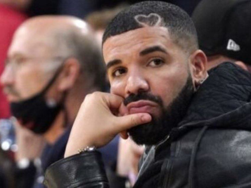 Drake vë bast 300 mijë dollarë që Kanada të mposhtë Argjentinën