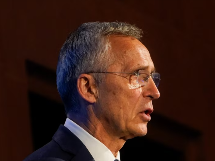 Stoltenberg njofton për blerjen e raketave të reja për NATO-n