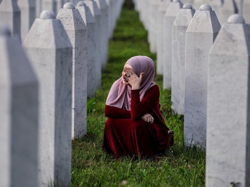 Maqedonci: Srebrenica e Reçaku nuk harrohen, kriminelët të vihen para drejtësisë