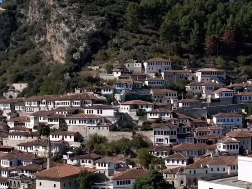 Qëndrime kritike nga UNESCO mbi Beratin dhe Gjirokastrën për autoritetet shqiptare