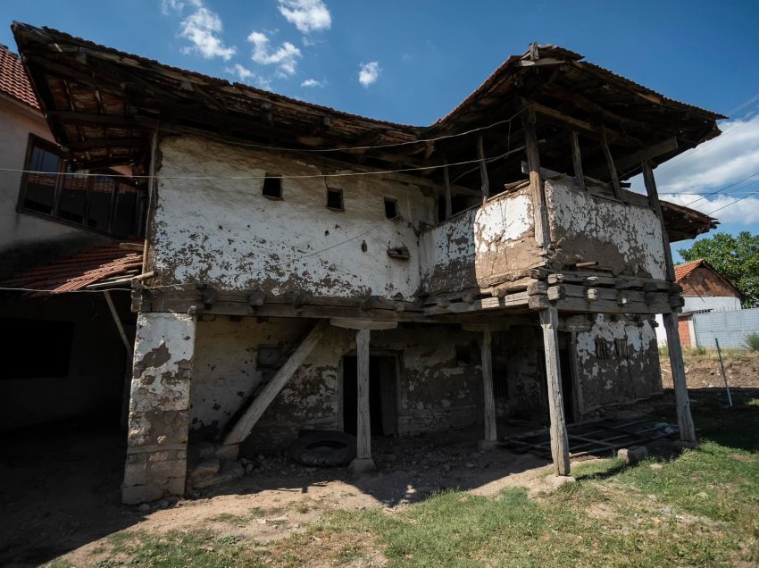 Çeku: Mbrojmë të kaluarën, sigurojmë të ardhmen