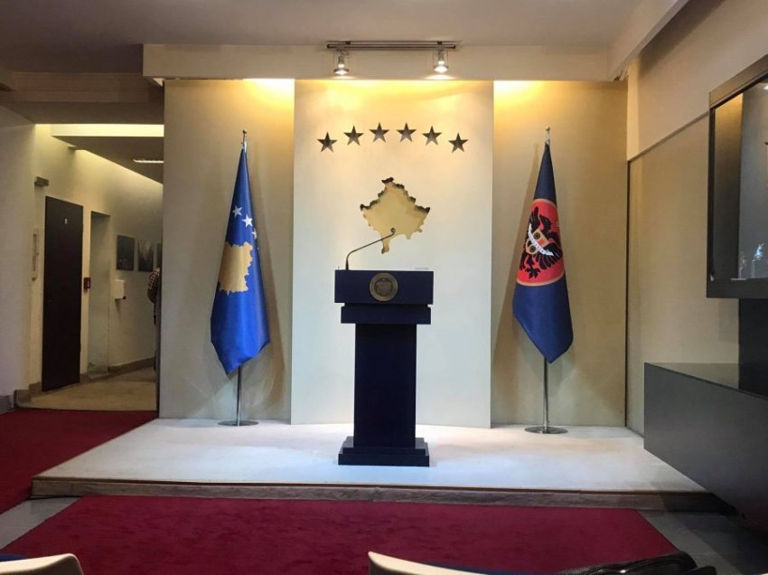 Vendimi i BE-së për t’ua hequr vizat serbëve të Kosovës, flasin nga Presidenca 