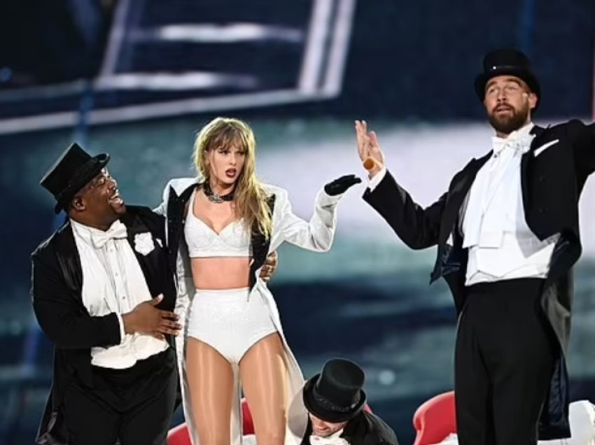 Taylor Swift dhe Travis Kelce janë martuar fshehurazi? Fansat të bindur për këtë!