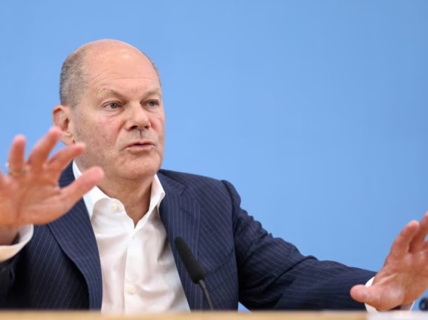 Scholz: Duhet të zvogëlohen shifrat e migrimit të parregullt