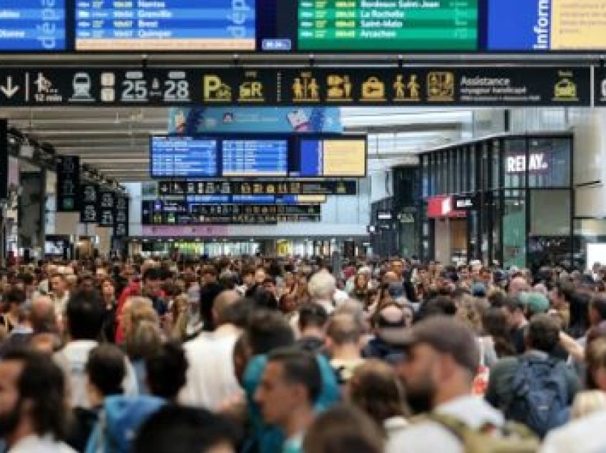 Sabotazh trenave në Francë! Kaos në stacionet hekurudhore, autoritetet: Sulm i koordinuar