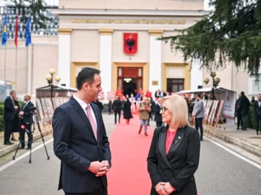 Dorëheqja e Lindita Nikollës, reagon Glauk Konjufca