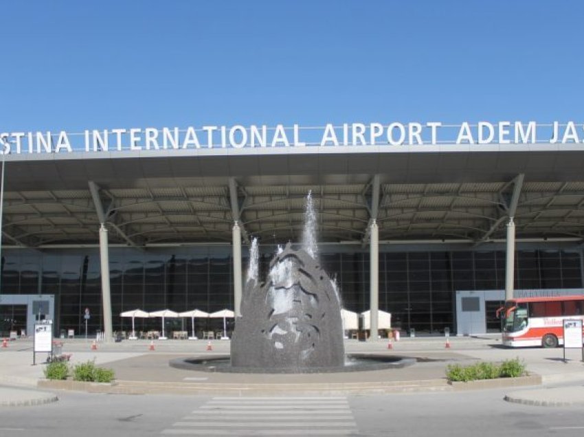 Rekord në aeroportin “Adem Jashari”, mbi 120 hyrje-dalje brenda një ditë pune 