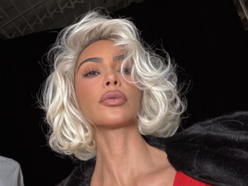 Kim Kardashian sërish bionde, lumë kritikash ndaj saj: Nuk do të jesh kurrë Marilyn Monroe… 