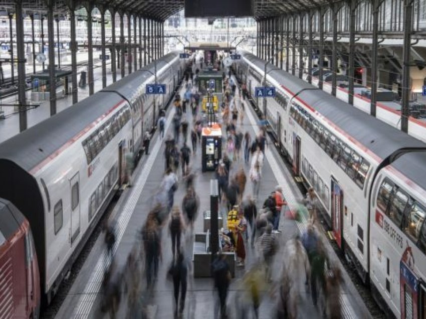 Trafiku hekurudhor zviceran vendos rekord të ri