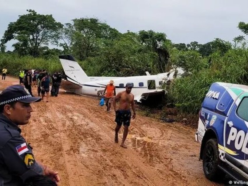 Rrëzohet avioni sportiv, dy të vdekur në Brazilin jugor