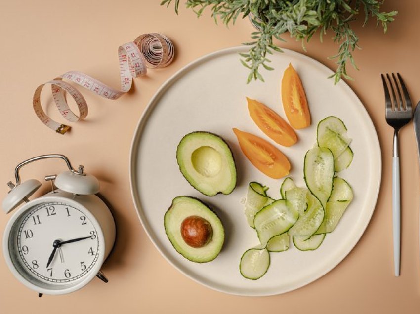 Studimi i fundit alarmues mund t'ju bëjë të hiqni dorë nga 'Intermittent fasting'