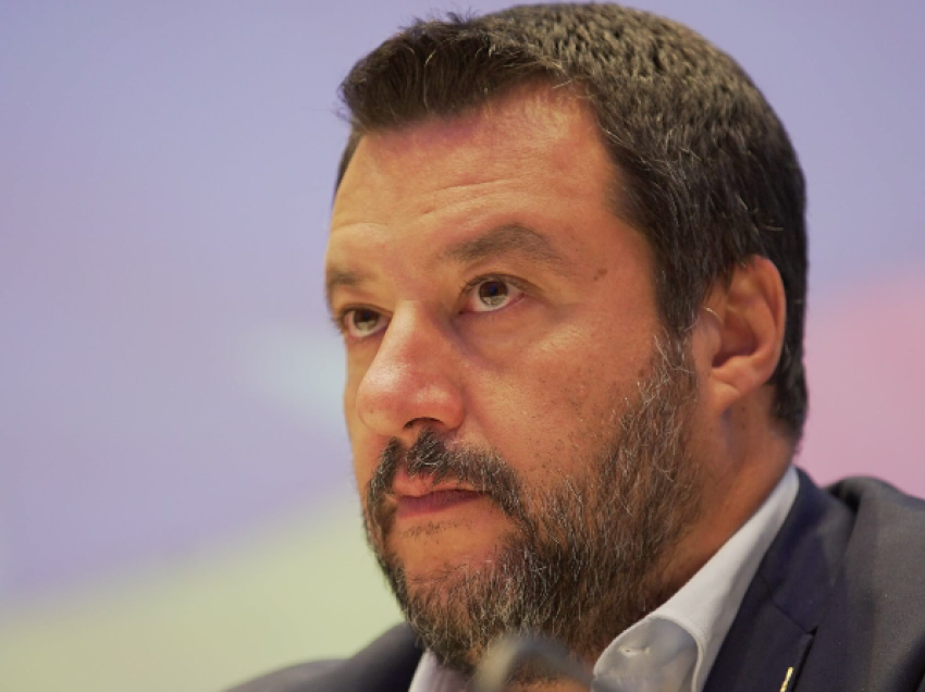 Salvini sulmon Macron: I paqëndrueshëm. Nëse dëshiron luftë, le të shkojë