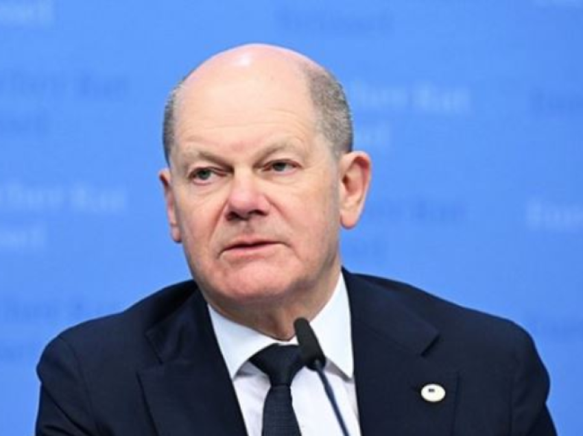 Scholz: Për paqen, Putini duhet të pranojë tërheqjen e trupave nga Ukraina