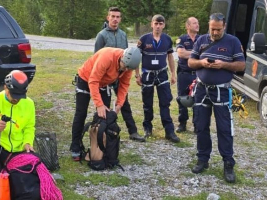 Grupi i turistëve aksidentohen teksa tentonin të ngjisnin Majën e Jezercës, dyshohet për një viktimë