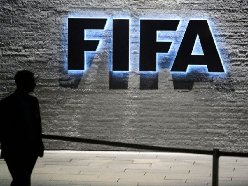 Botërori i klubeve, lojtarët padisin FIFA-n