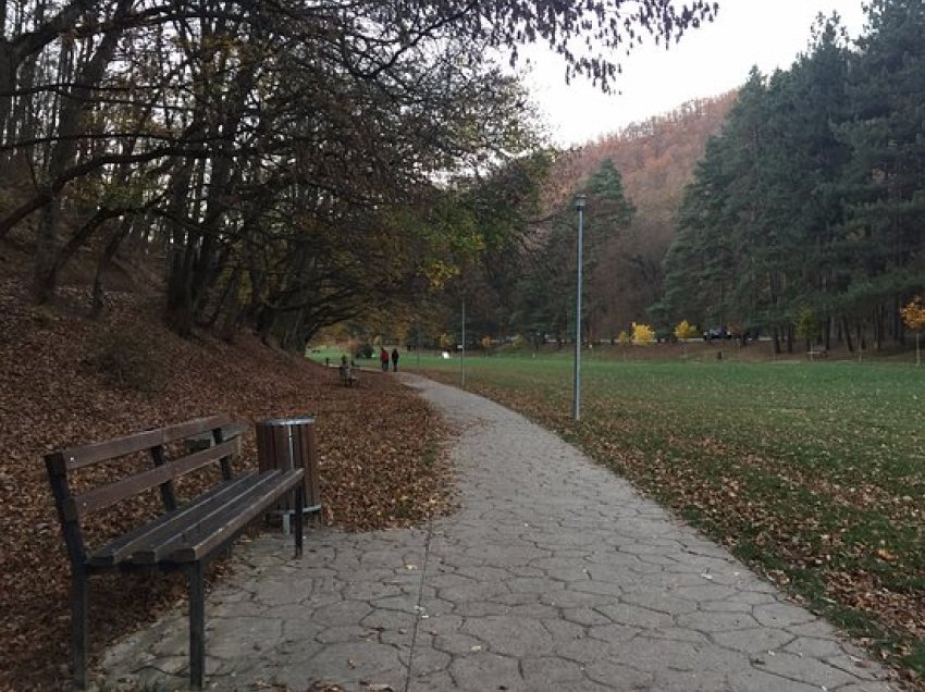 “Shi, vetëtima e bubullima” – paralajmërohet rënie e temperaturave në vend