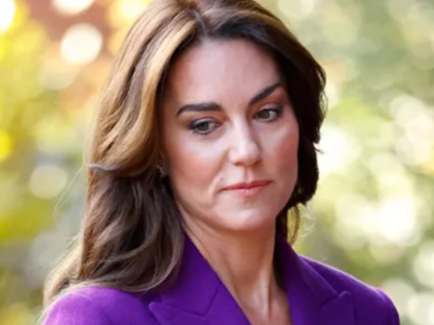 U përfol se Kate Middleton po qendron e shtruar në spital, reagon Pallati Mbretëror