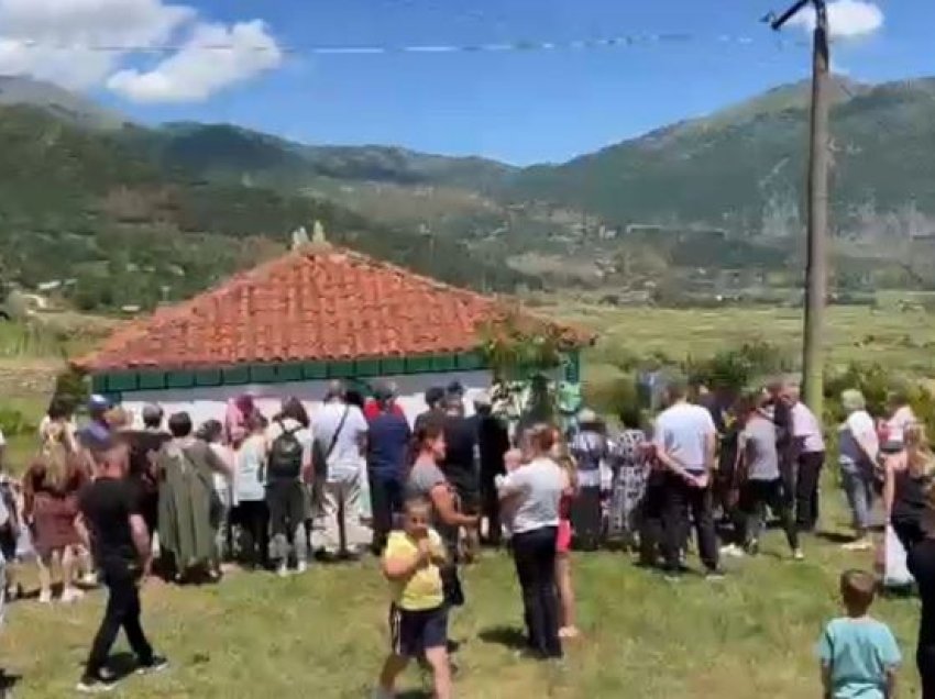 Nesër Kurban Bajrami/ Nis riti i therjes së kurbaneve në Bulqizë