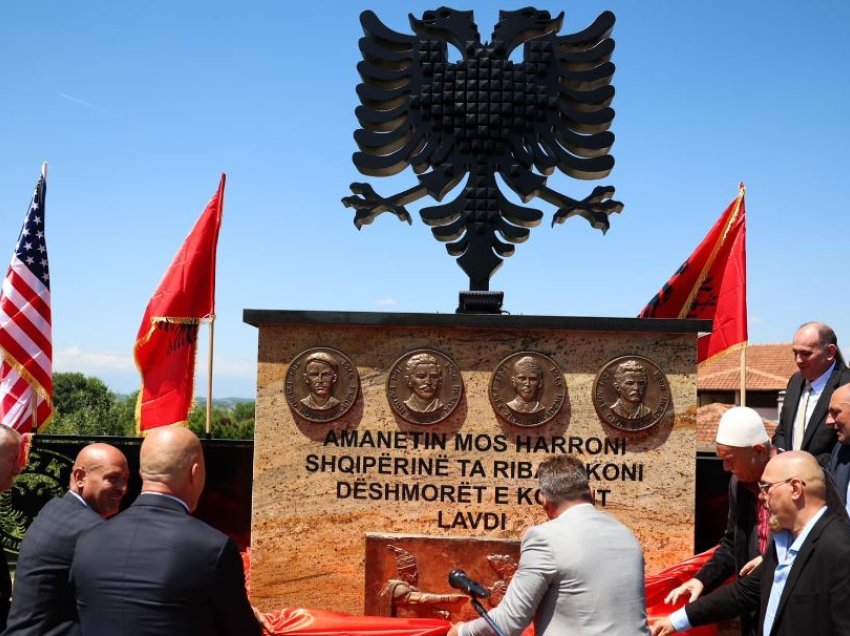 Në Dollc të Klinës zbulohet memoriali i heronjve të familjes Prenademi