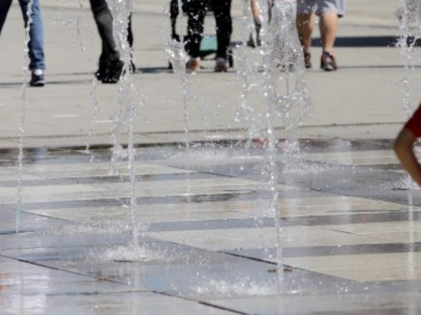 Temperaturat e larta në Kosovë, IHMK rekomandon që orët e mësimit të shkurtohen në 30 minuta