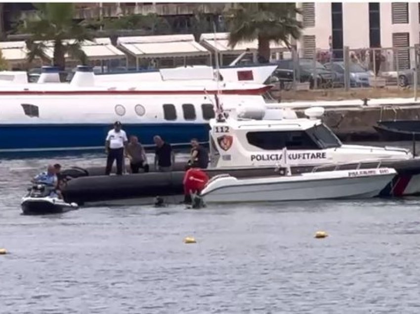 Shpërthimi në Sarandë/ Dyshohet për atentat me eksploziv, polumbarët gjejnë copa metalike në det