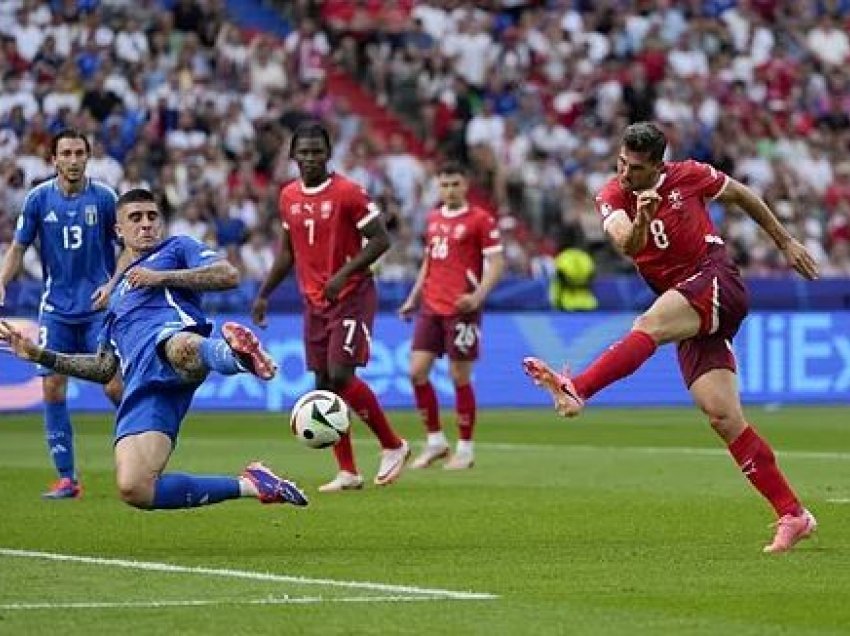 Senzacion, kapiteni Granit Xhaka me shokë rrëzojnë Italinë nga Kampionati Evropian!