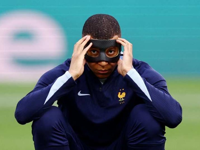 Mbappe: Maska më pengon vizionin!