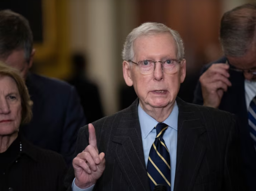 Kreu i republikanëve në Senat, McConnell mbështet kandidatin presidencial Donald Trump