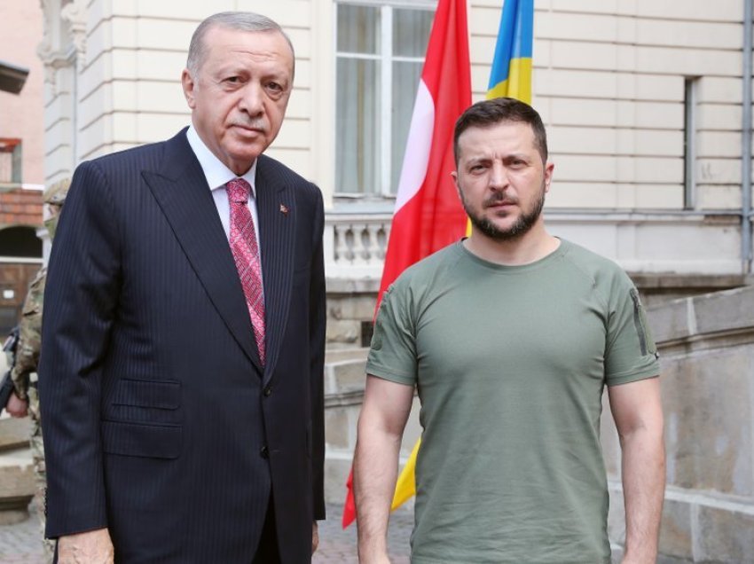 Erdogan pret Zelenskyn në Turqi, ja çfarë pritet të ndodhë