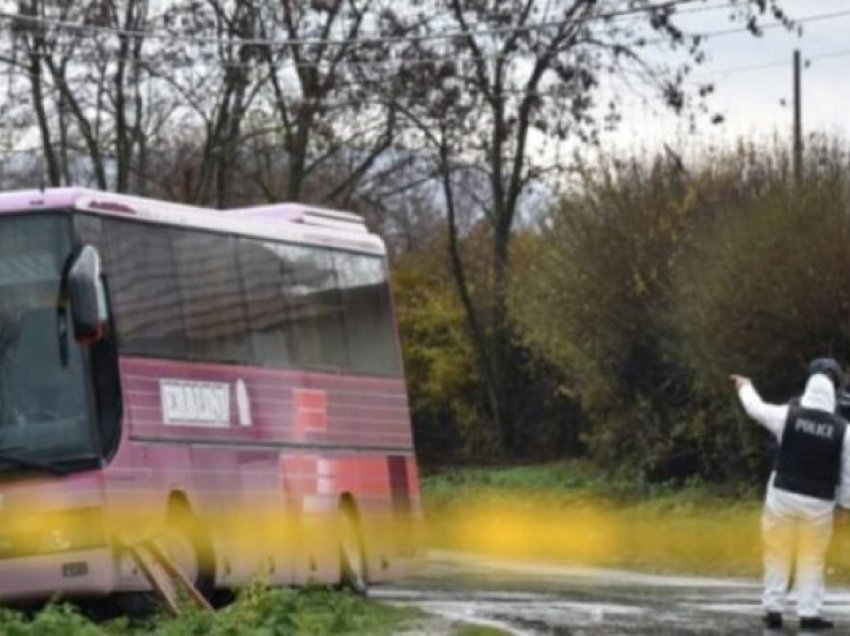 Njëri vëlla e mohon e tjetri thotë se shoferi i autobusit i vrarë në Gllogjan kishte lidhje dashurie me motrën e të akuzuarve