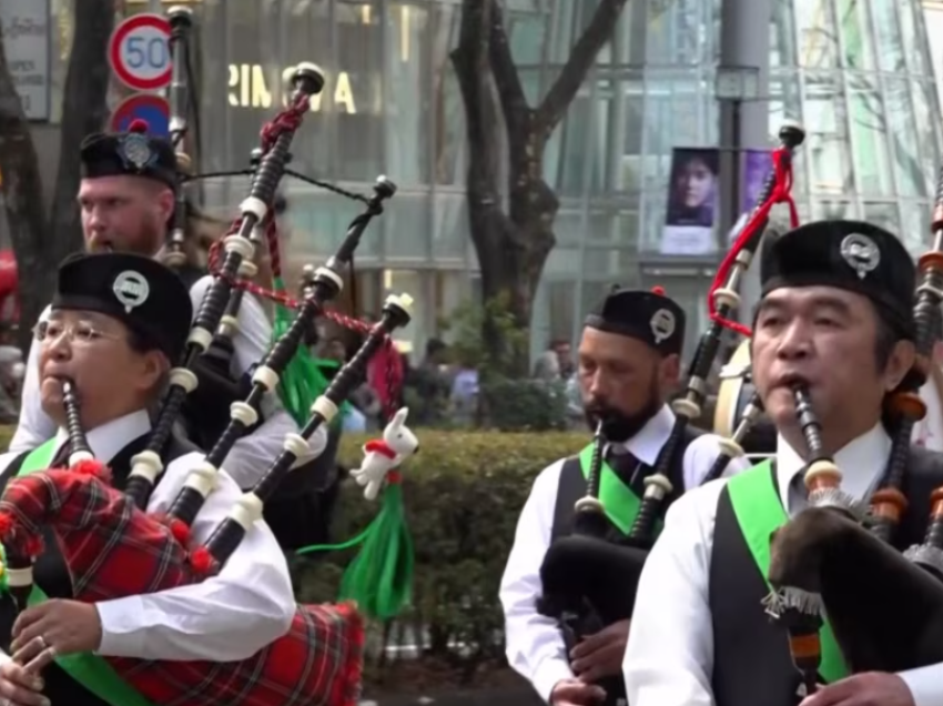 Mijëra persona marrin pjesë në paradën e Ditës së Shën Patrikut në Japoni