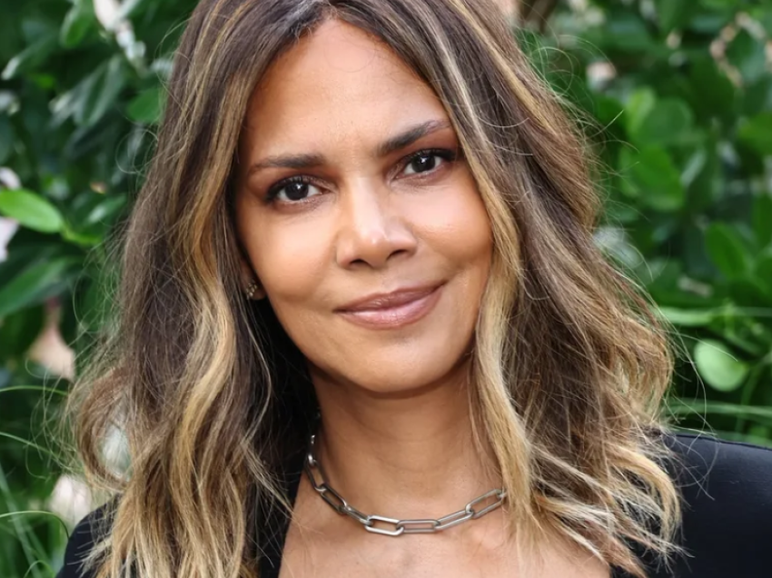 5 leksione nga Halle Berry për gratë dhe menopauzën