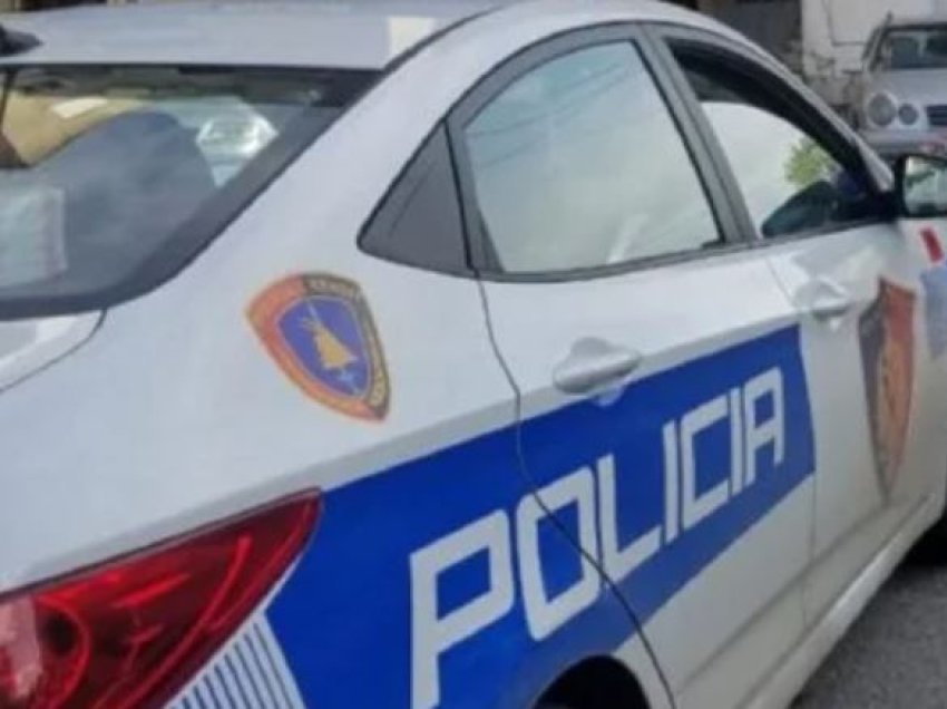 Goditën me sende të forta dhe bënë për spital një 30-vjeçar në Korçë, policia në ndjekje të autorëve