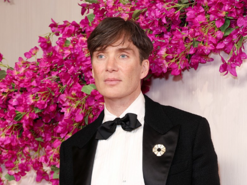 Cillian Murphy rezervon rolin e ri në një film që bazohet në histori të vërtetë