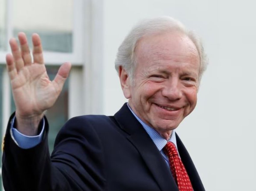 Vdes në moshën 82 vjeçare ish-senatori Joe Lieberman