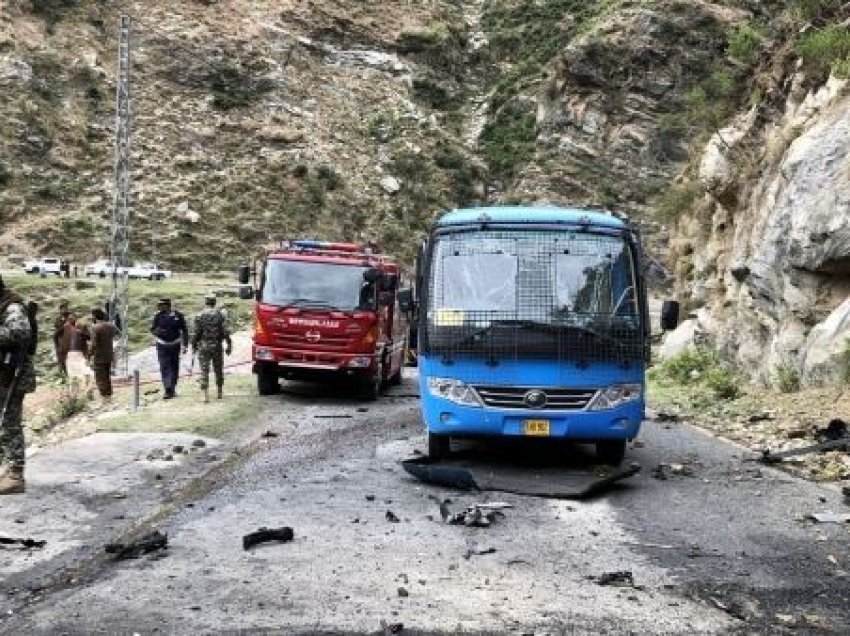 Kina kërkon hetim urgjent pas vdekjes së pesë shtetasve të saj në Pakistan