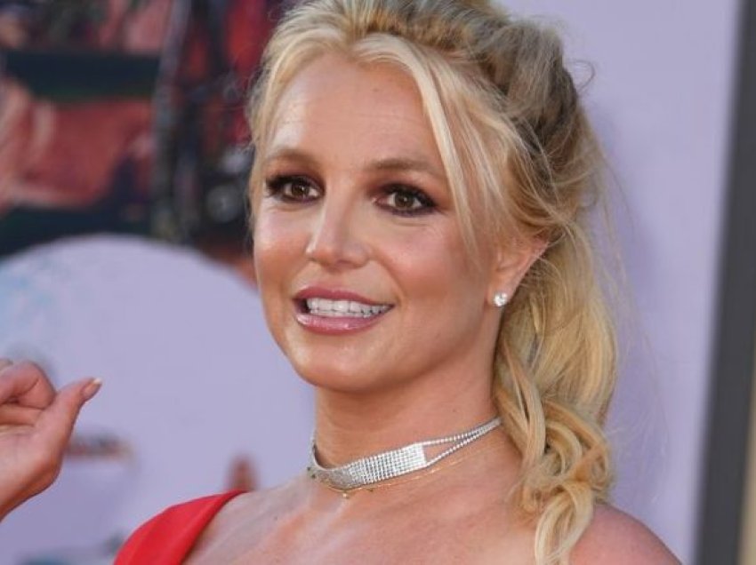 Britney Spears në gjendje të rëndë, paralajmërimi i psikiatrit: Ka nevojë për mjekim të fortë – do të shkatërrojë njerëzit dhe veten