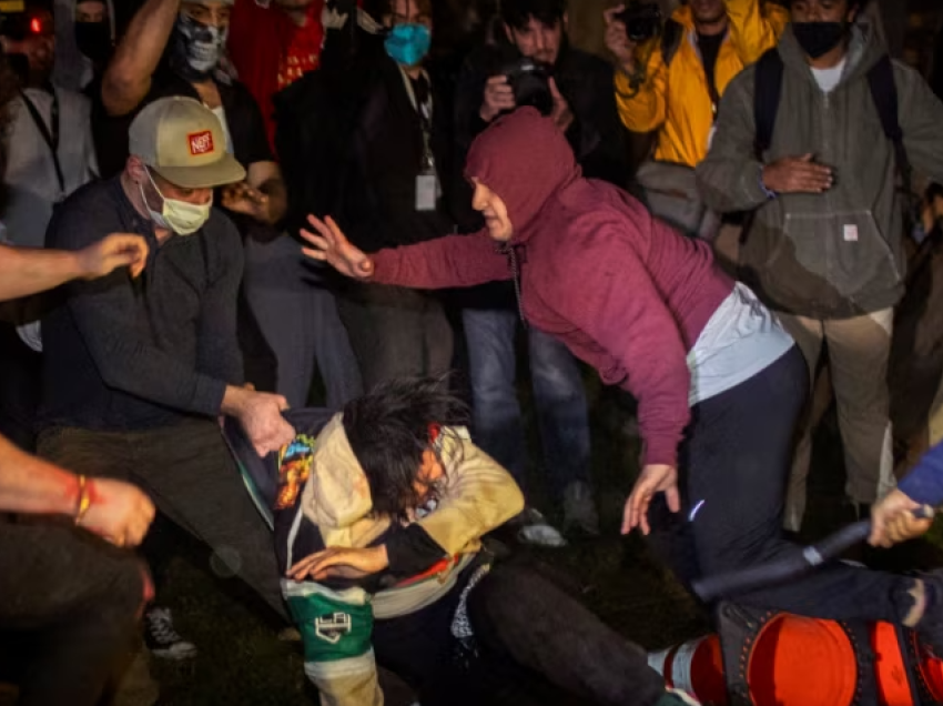 Shtohen trazirat në universitetet amerikane mes protestave për luftën në Gazë