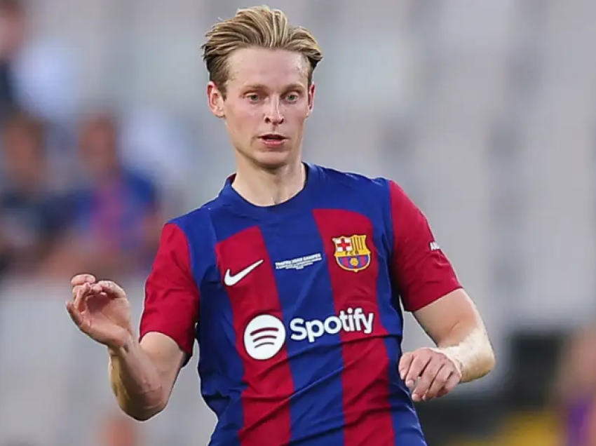 Frenkie de Jong “i listuar” në treg