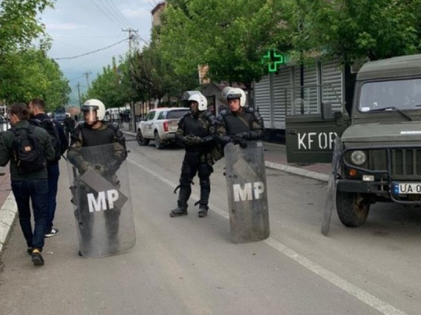 “Sulmi sporadik” ndaj policisë dhe KFOR-it në veri, flasin ekspertët: Mund të jenë të përfshira këto grupe!