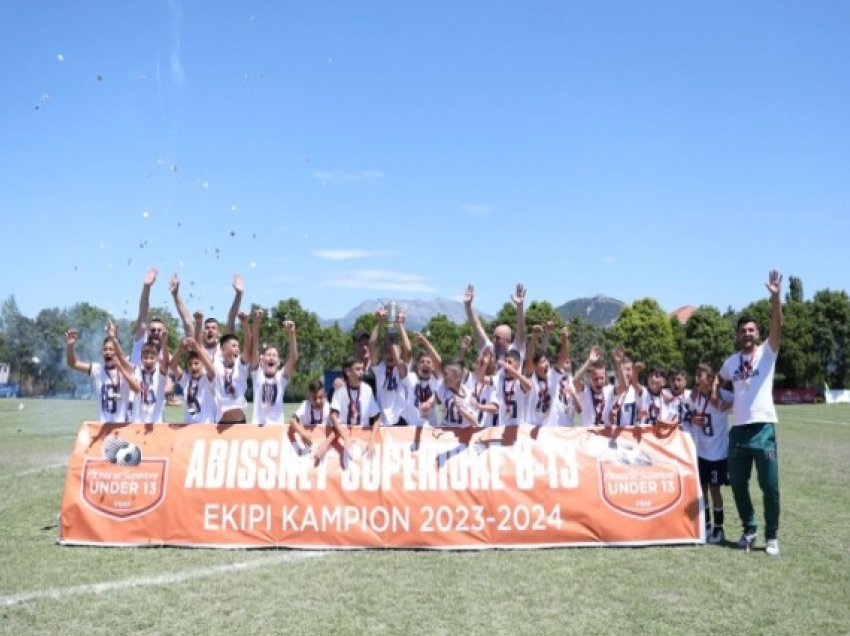 Shënkolli U13 shpallet kampion i Superiores