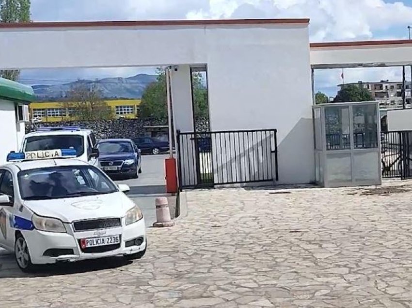 Të shtëna me armë zjarri në Shkodër, plagoset një 24-vjeçar