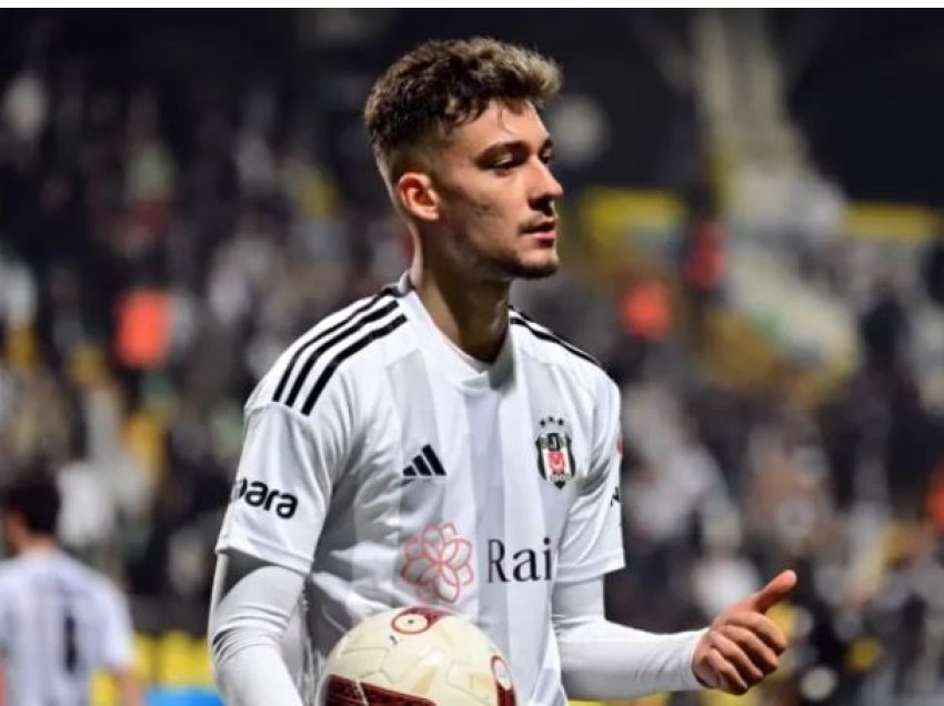 Besiktas reziston për Ernest Muçin, klubi turk refuzon ofertën e ekipit të Premier League